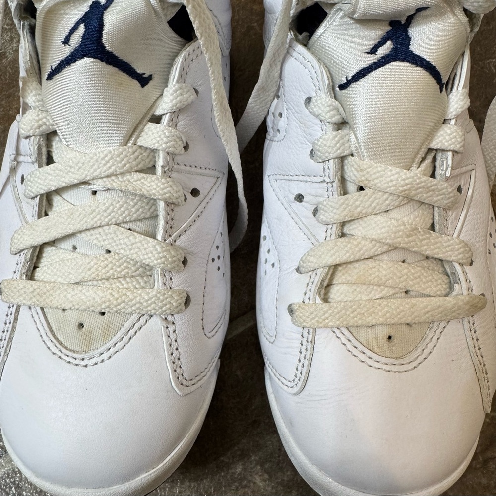 Air Jordan 6 Retro GS White Midnight Navy 4.5 Women - Picture 8 of 12